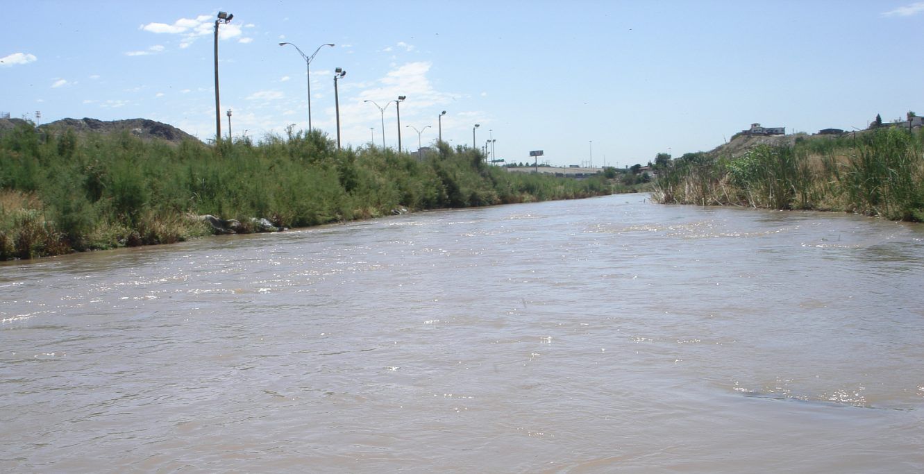 Tres guatemaltecos mueren cruzando el Río Bravo