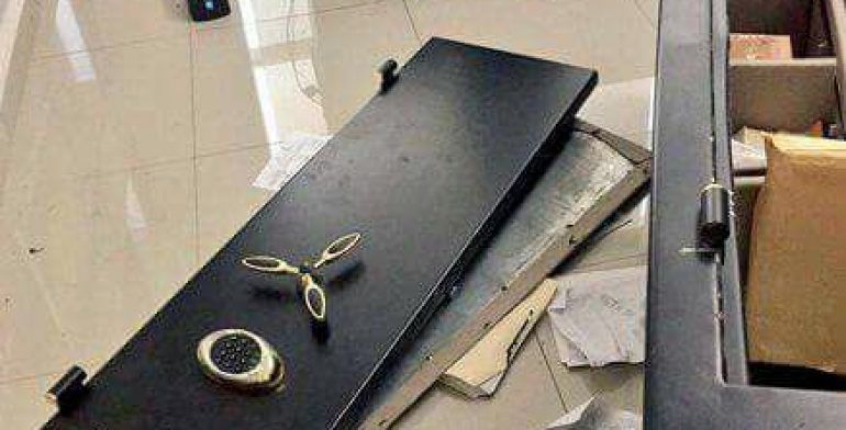 Roban cerca de 500 mil pesos de oficinas del Veracruz - robo-4