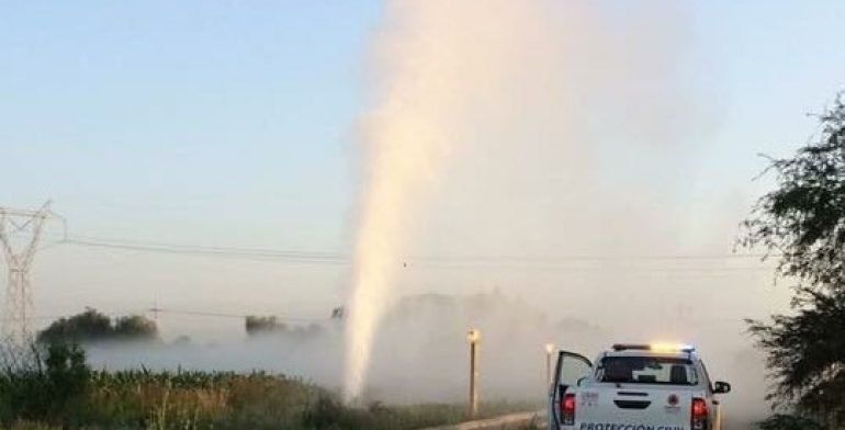 Delincuentes provocan fuga de combustible en San Juan del Río