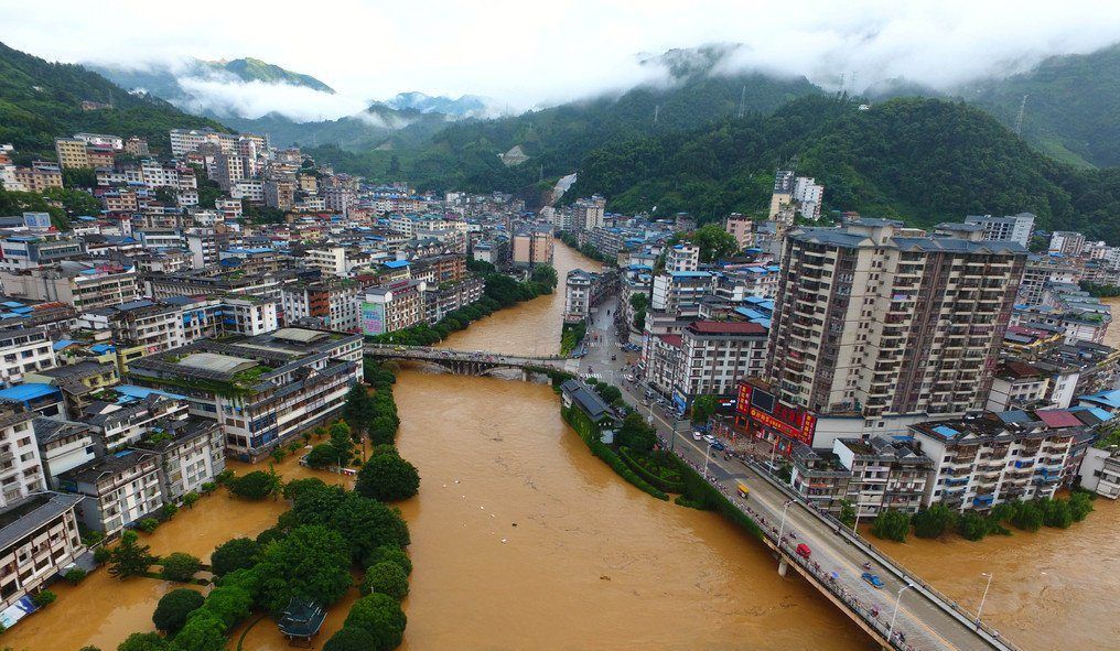 Lluvias en China dejan al menos 16 muertos y un millón de damnificados - xinhua-news-lluvias-china-e1499104039603