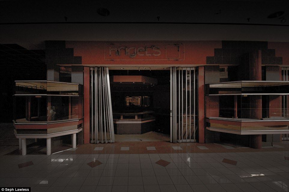 #FOTOS El abandono de los centros comerciales en Estados Unidos - 8