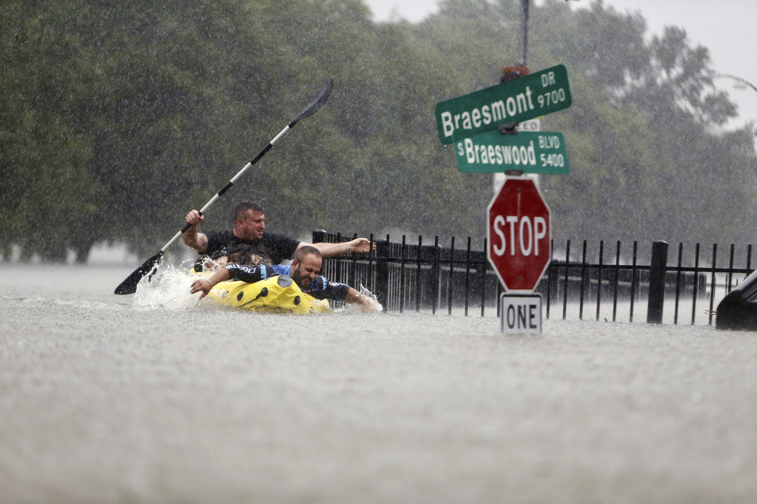 Texas espera larga reconstrucción tras el paso de Harvey - AP17239696293109