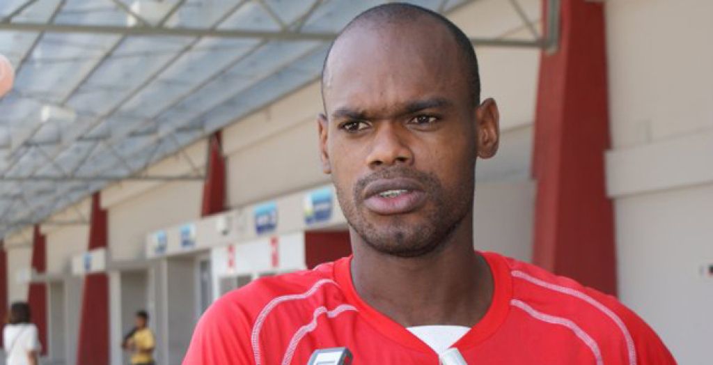 Los mexicanos se creen la última coca del desierto: Machado