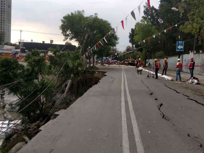Suspenden obra tras colapso de barda en Azcapotzalco
