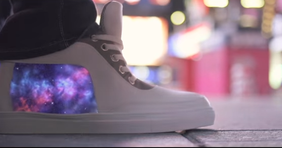 #Video Los tenis que cambian de diseño mediante una app