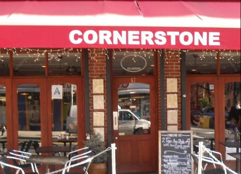 Restaurante de Nueva York despide a mesero por burlas a cliente asiático