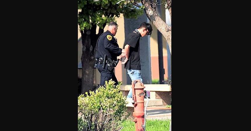 Tiroteo en biblioteca de Nuevo México deja dos muertos y cuatro heridos - Captura-de-pantalla-2017-08-28-a-las-8.24.58-p.m.