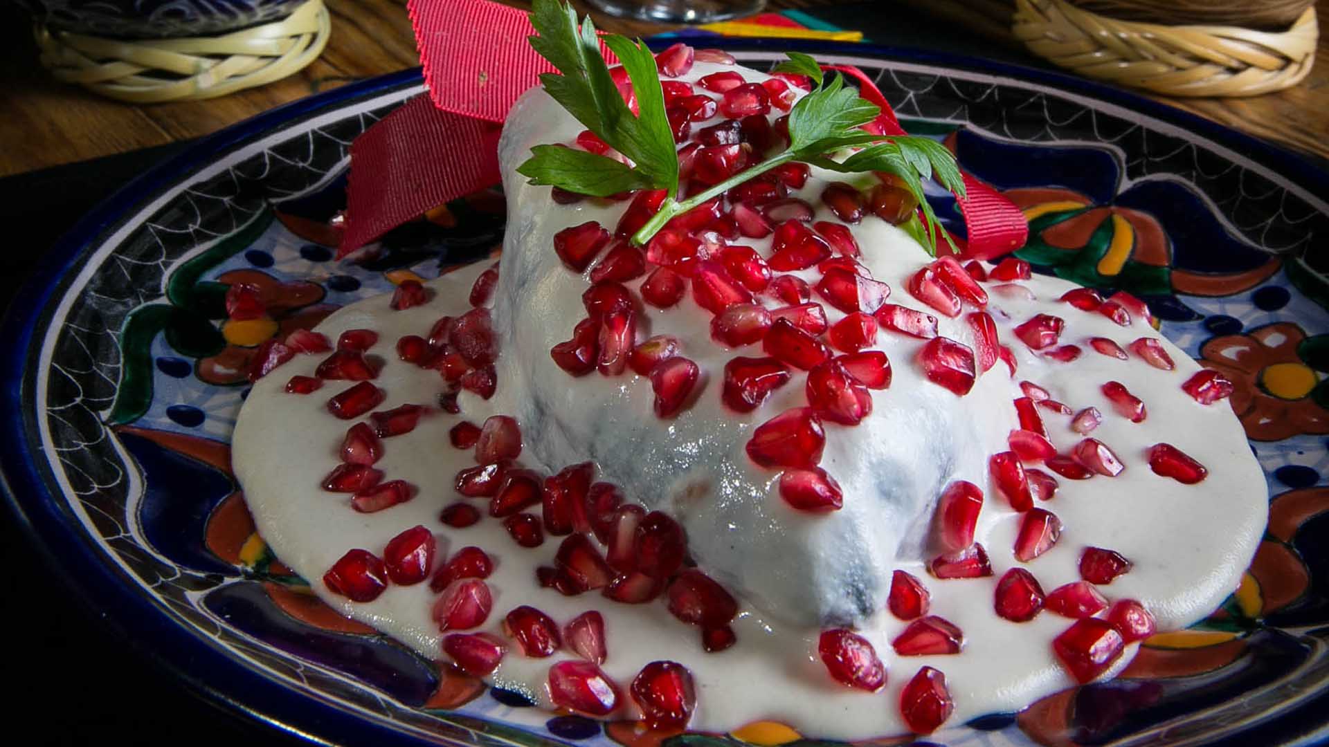 Precio de chile en nogada sube 87 por ciento en seis años