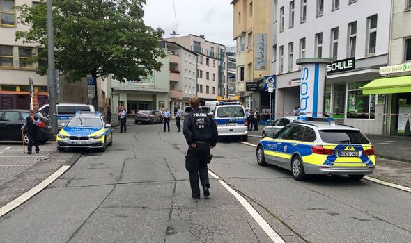 Ataque con cuchillo en Düsseldorf deja un muerto