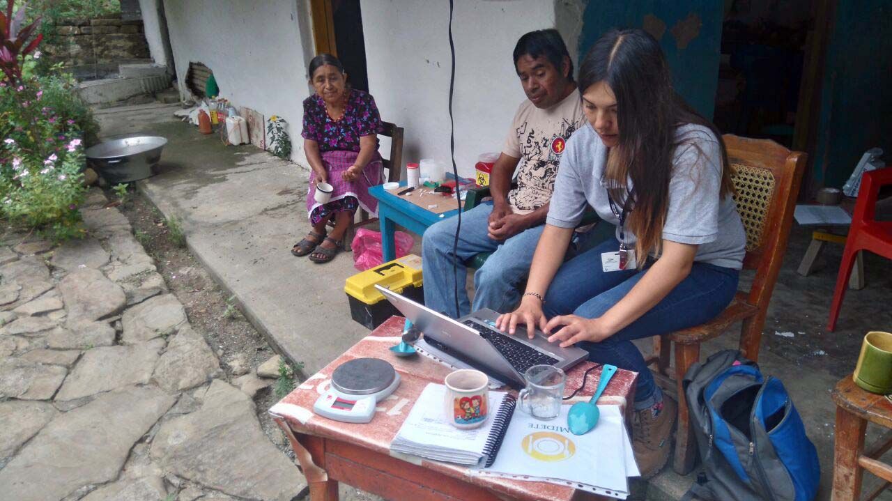¿Cómo califica la gente a su gobernador? ¿Cómo califica la gente a su gobernador?