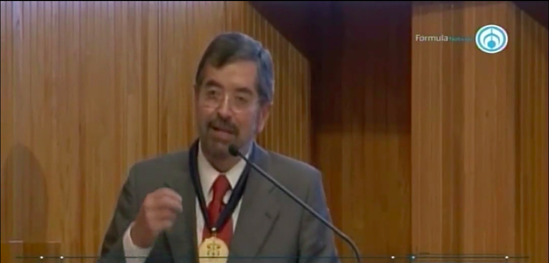 La no censura genera desconfianza: Juan Ramón de la Fuente