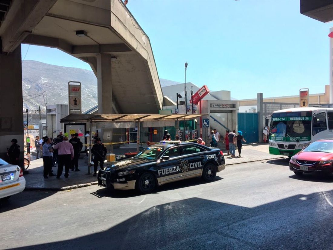 Roban más de un mdp de cajero del Metrorrey - Foto-de-Info7