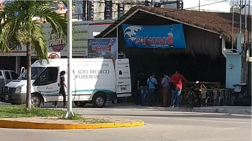 Ejecutan a hombre en restaurante de Playa del Carmen - Foto-de-NotiCaribe-Playa-del-Carmen-ejecutado-3