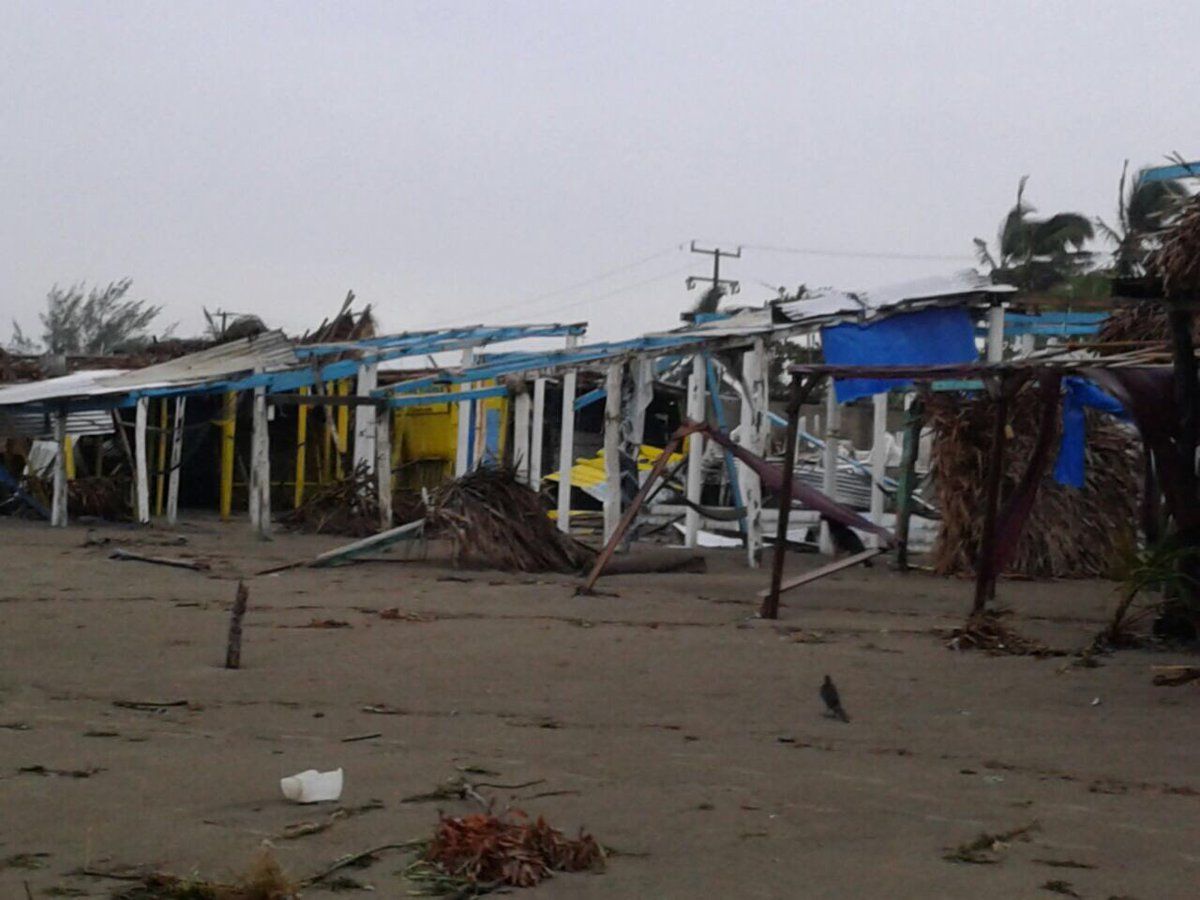 Saldo blanco tras paso de Franklin - Franklin-Foto-de