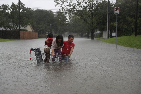 México ofrece ayuda a Texas por emergencia tras Harvey