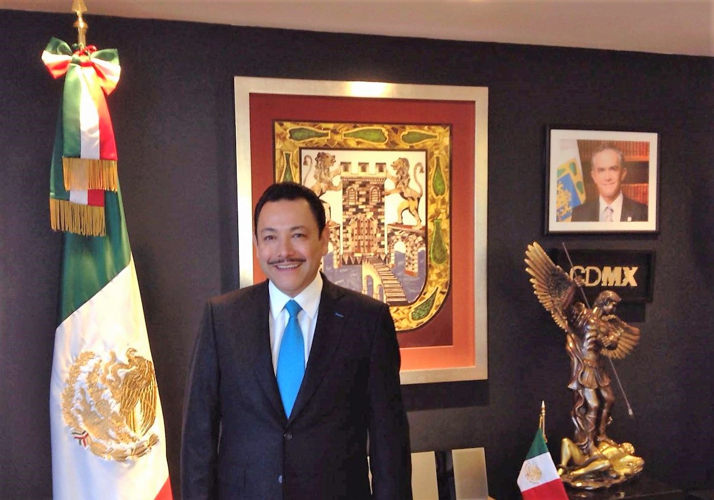 Choferes de transporte público deberán tener cinco años de experiencia: Semovi - Hector-Serrano-Semovi-Foto-de-internet