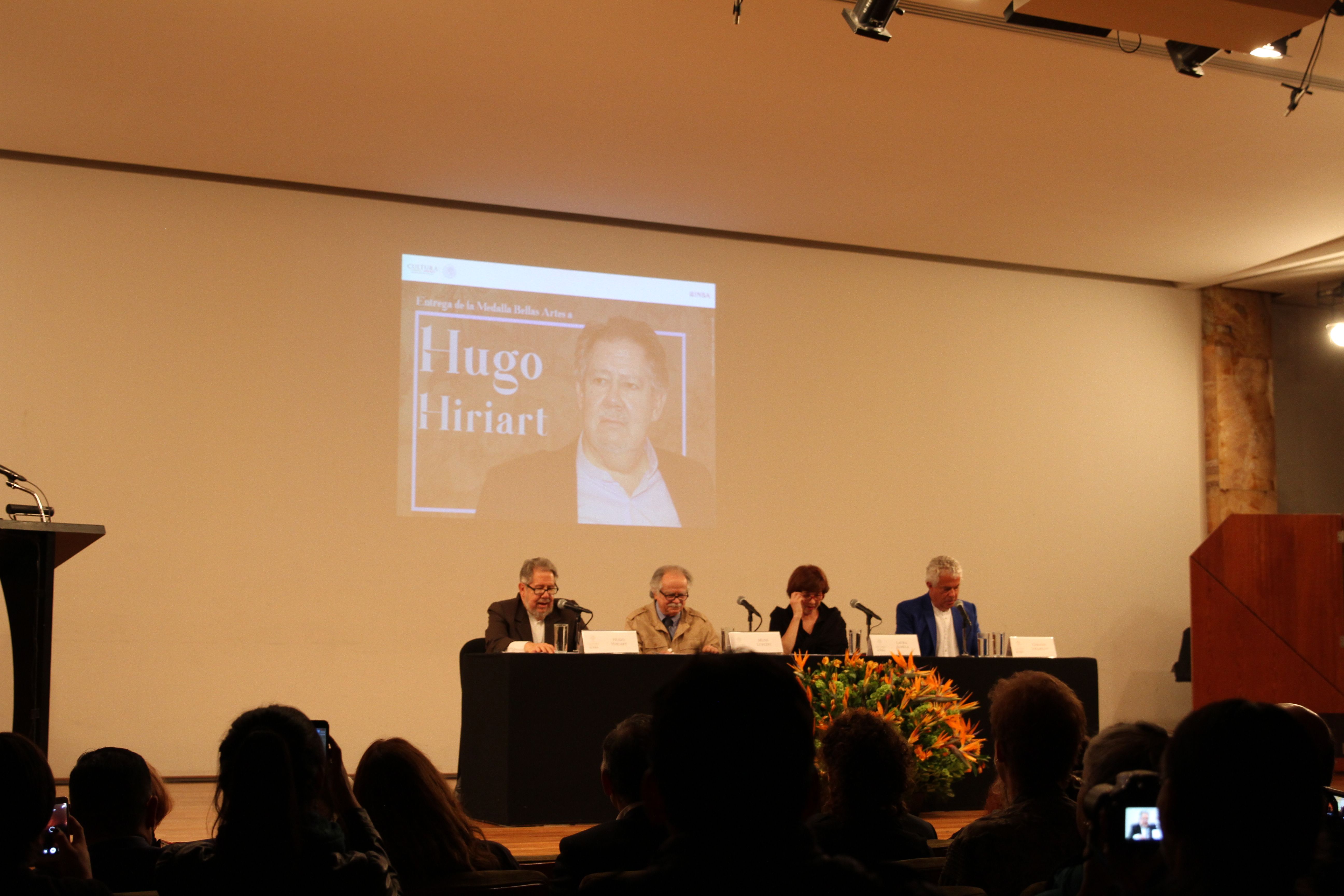 Otorgan a Hugo Hiriart Medalla Bellas Artes - IMG_7465