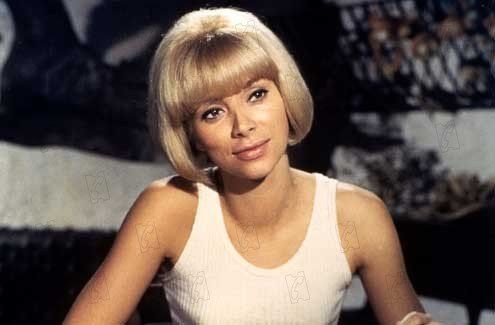 Muere la actriz francesa Mireille Darc a los 79 años - Mireille-Darc1