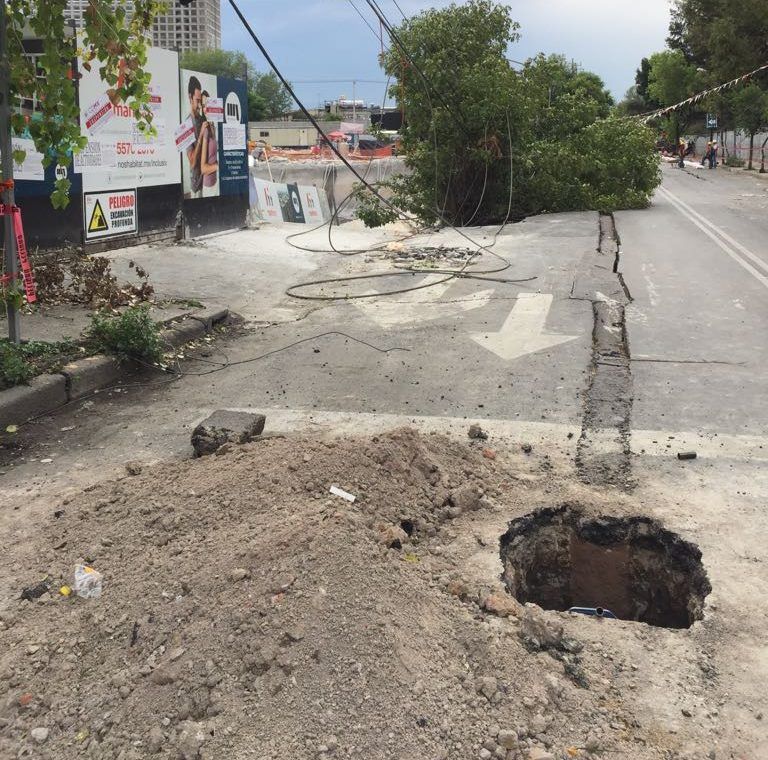 Suspenden obra tras colapso de barda en Azcapotzalco - OnceNotivias-e1502844715862