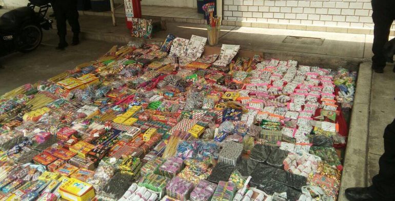 Decomisan media tonelada de pirotecnia en la Ciudad de México