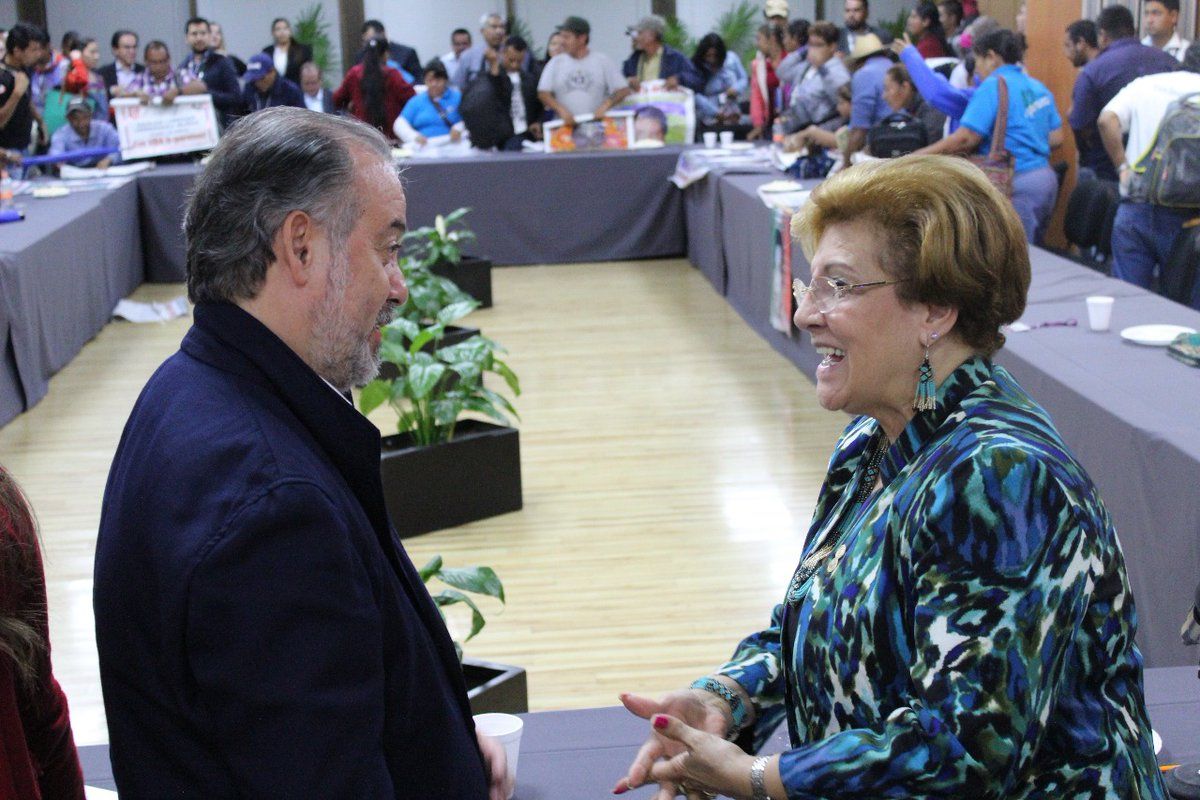 Acuerda PGR continuar búsqueda de normalistas