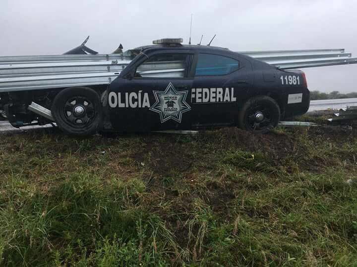 Sufren accidente elementos de la Policía Federal en San Luis Potosí