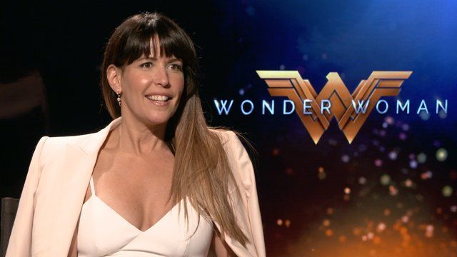 Directora de Wonder Woman responde a críticas de James Cameron