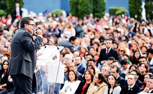 Monreal propone repetir encuesta de Morena o hacer consulta abierta