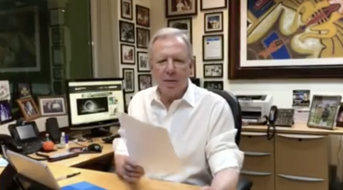 Frente Amplio Democrático pero con un candidato no partidista Frente Amplio Democrático pero con un candidato no partidista