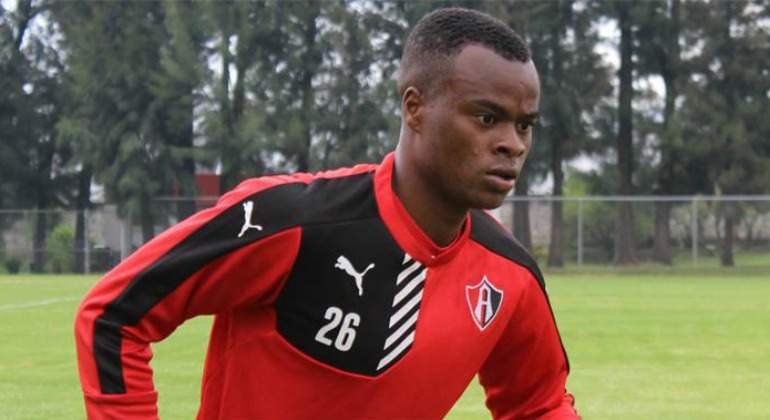 Vuelve a proceder inconformidad de Atlas por Stiven Barreiro