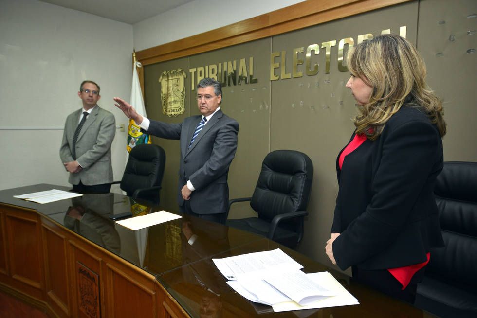 Imponen sanción a Riquelme y al PRI por tarjetas - Valeriano-Valdés-Cabello-Foto-de-Vanguardia