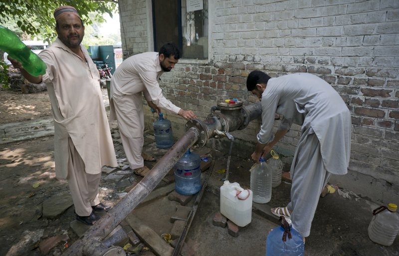 Agua contaminada con arsénico amenaza a 60 millones en Pakistán - agua-arsénico-pakistan