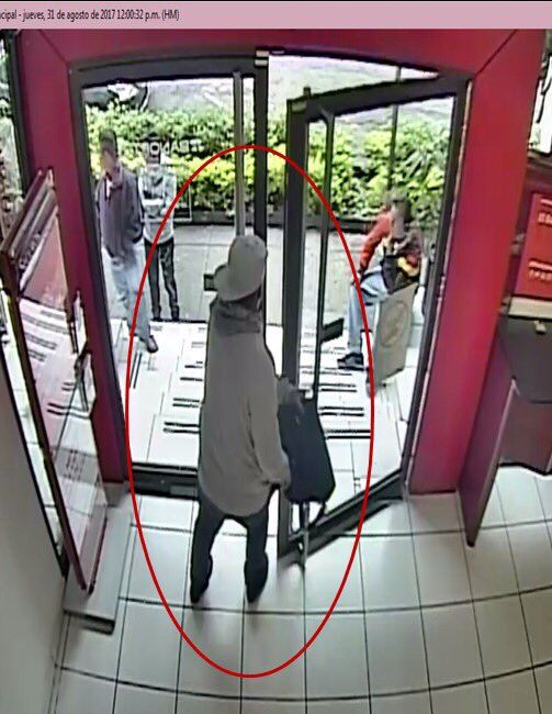 Abaten a asaltante en Polanco - asaltante-3