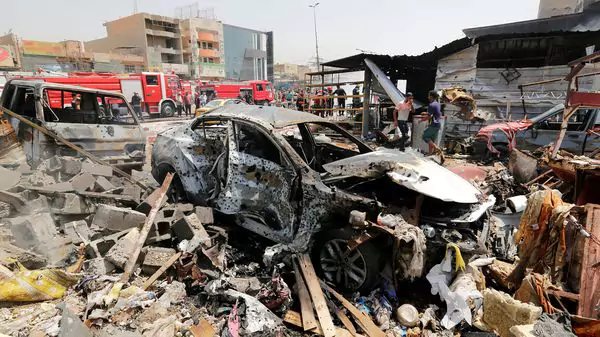 Atentado en mercado de Bagdad deja 12 muertos