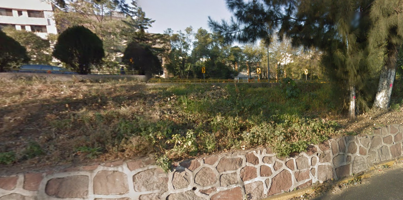 Encuentran cadáver en Canal Nacional en Iztapalapa