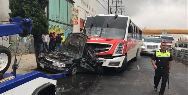 Choque deja un muerto en la Autopista México-Puebla Choque deja un muerto en la Autopista México-Puebla