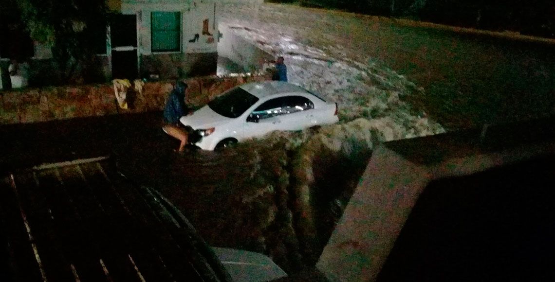 Lluvias en la Costa de Oaxaca dejan un muerto - costad2