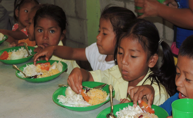 Desnutrición afecta a 54 por ciento de los niños en Venezuela: Caritas - desnutrición-venezuela-3