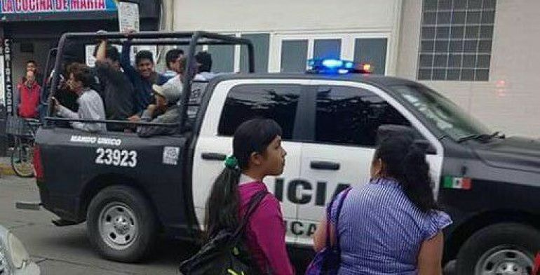 Detienen a 123 por ingerir bebidas alcohólicas en vía pública en Toluca