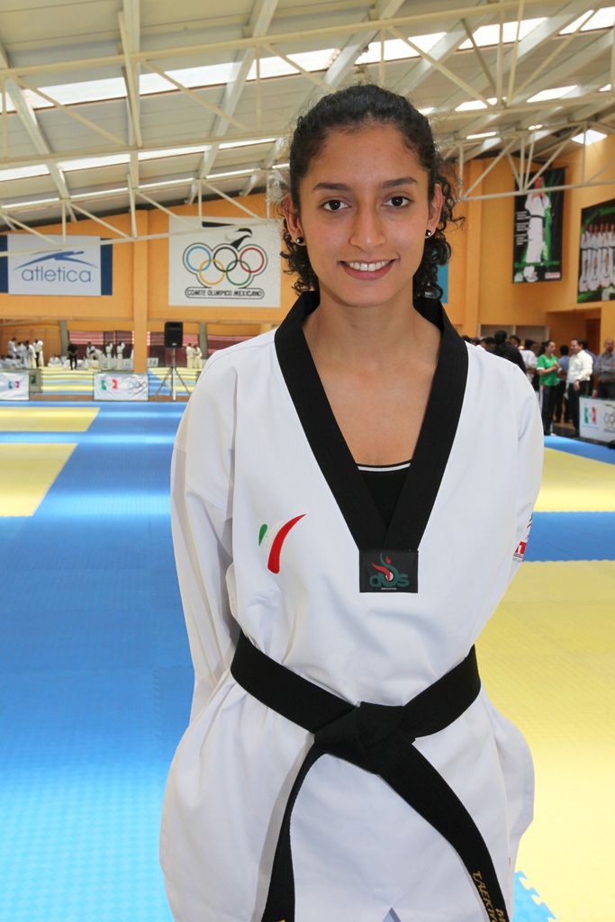 Aspirante de Morena usa como trampolín a discapacitados para saltar a alcaldía - edna-díaz