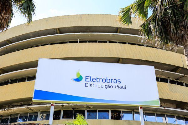 Gobierno de Temer anuncia programa de privatizaciones en Brasil - eletrobas-1