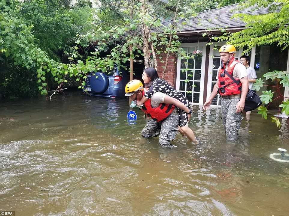 #Galería Houston bajo el agua tras paso de Harvey - epa-3432