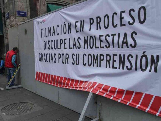 Continúa el cierre de vialidades en el Centro Histórico por Godzilla - godzilla-2