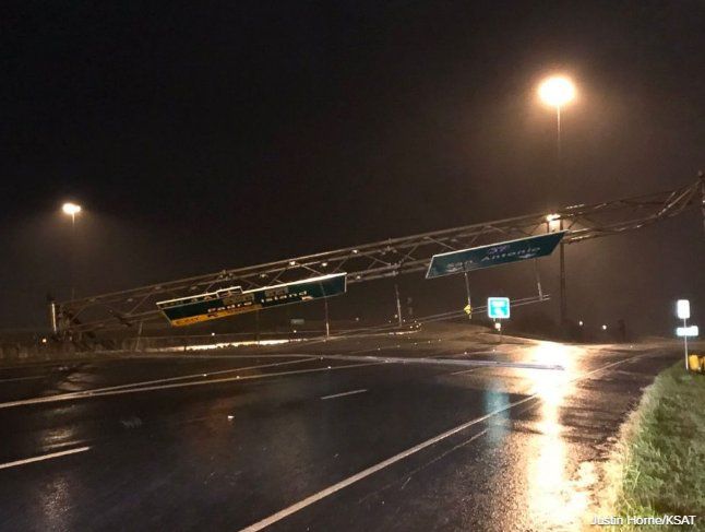 Muere una persona tras paso de Harvey por Houston - harvey1