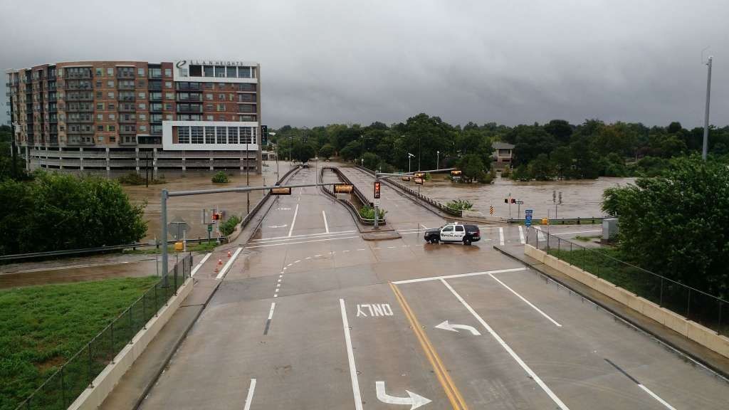 #Fotos Harvey deja devastación en Houston - houston-Canton-Fez-4-1024x576