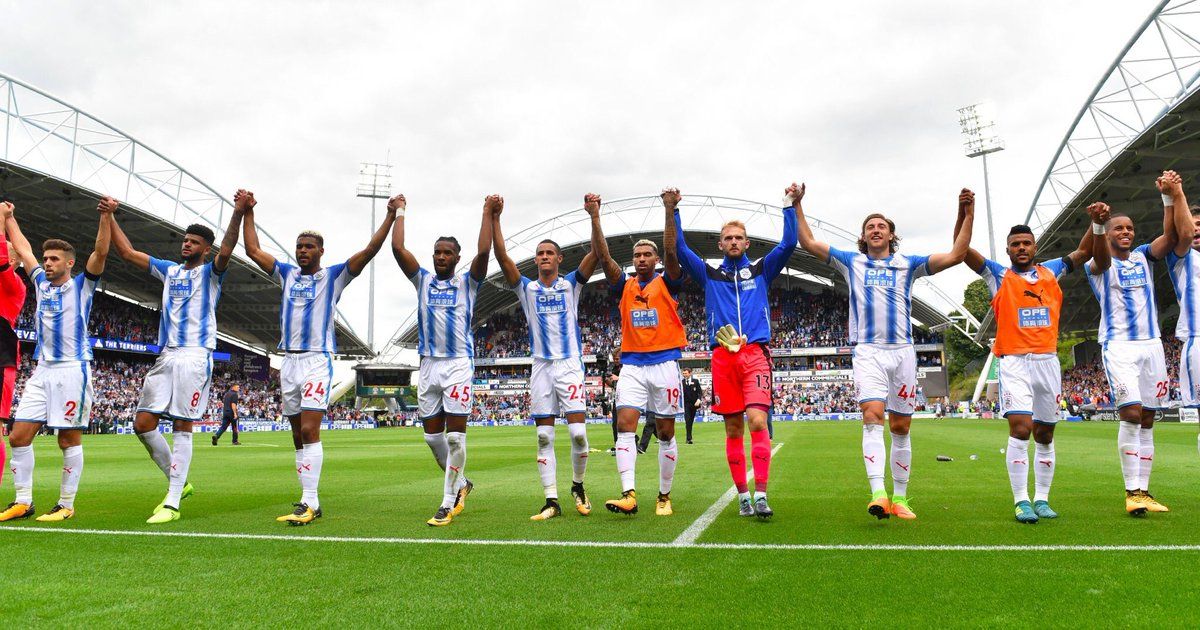 Chelsea vence al Tottenham con doblete de Marcos Alonso - huddersfield