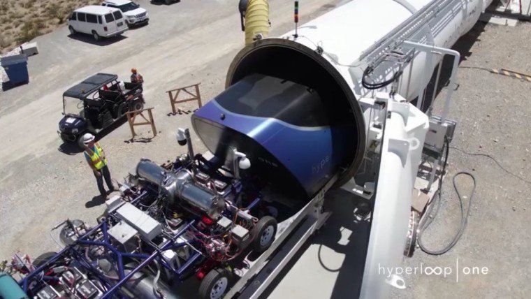 Cápsula en Hyperloop One supera los 300 km/h - hyperloop-one