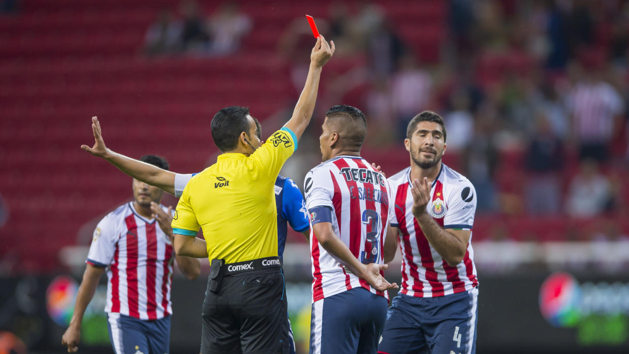 Habilitan a Pereira, Barreiro y Edson Álvarez para jugar jornada 6 - jair-pereira