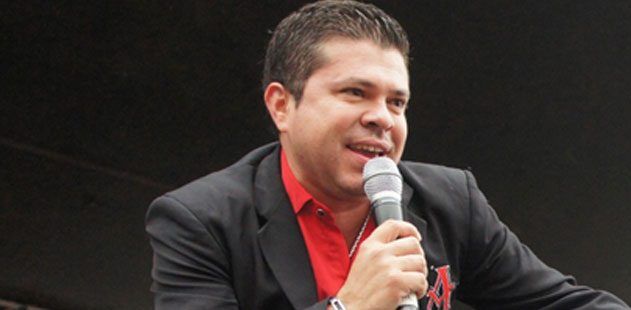 Emprenderá como solista exvocalista de Arrolladora Banda Limón