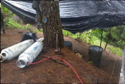 Encuentran laboratorio clandestino en Uruapan - laboratorio-michoacán-2